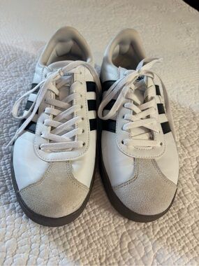 Women’s White adidas size 7.5